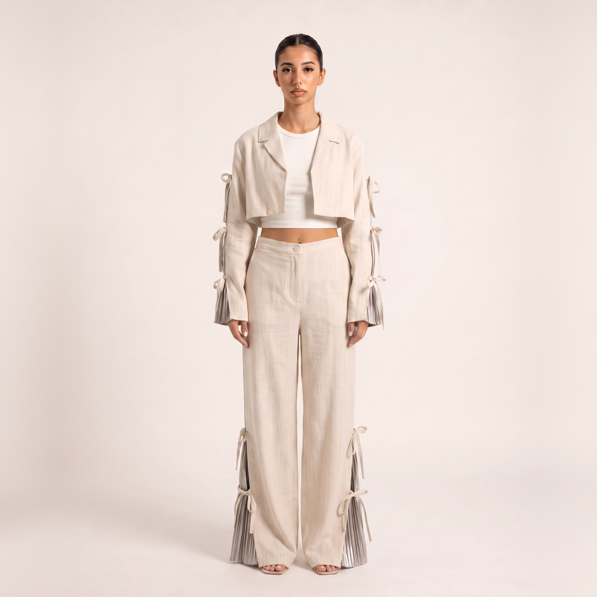 BLANC Alba Set cream cropped blazer and wide-leg trousers – front view