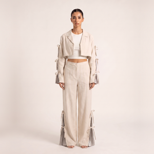 BLANC Alba Set cream cropped blazer and wide-leg trousers – front view