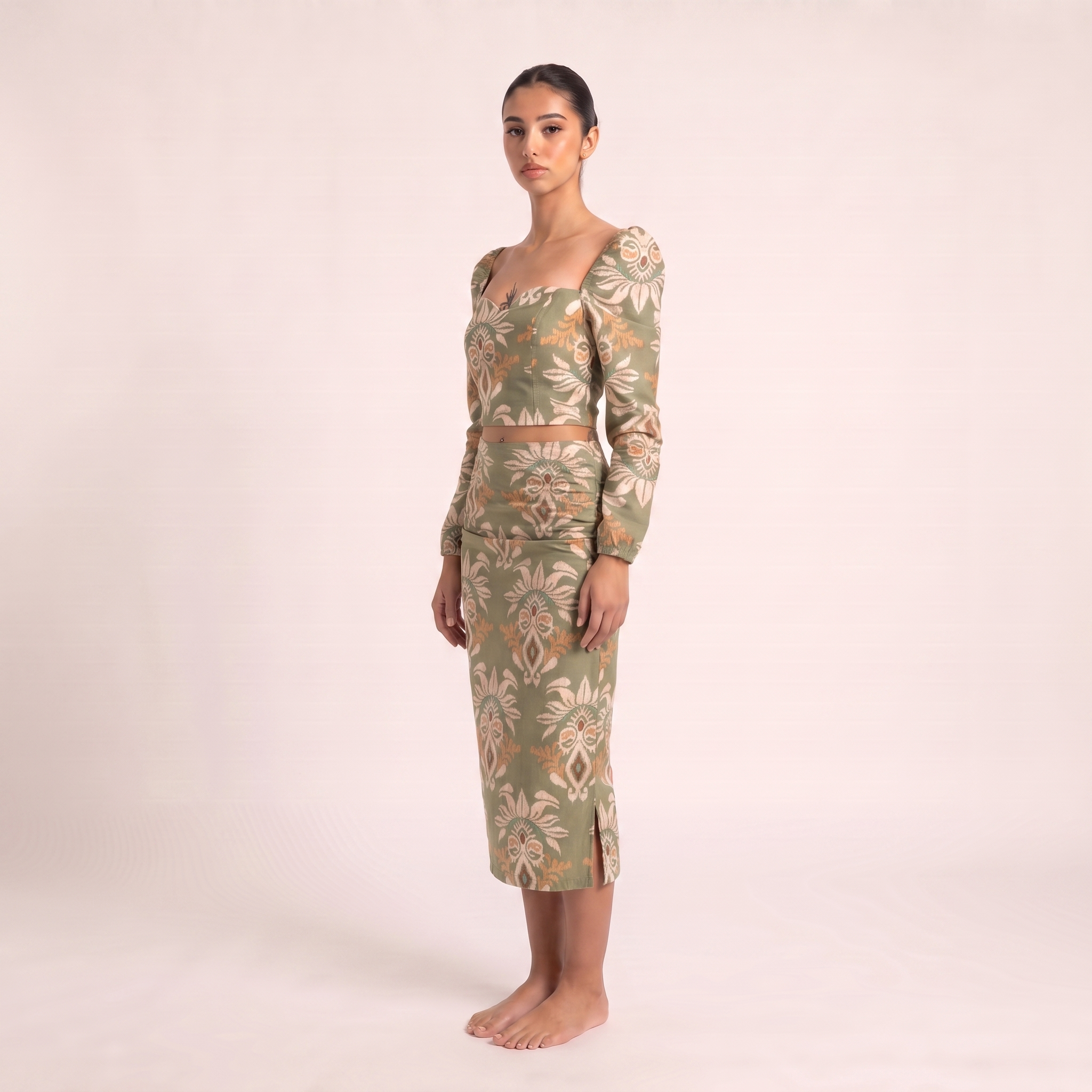 BLANC Laurel Set olive printed two-piece – side view